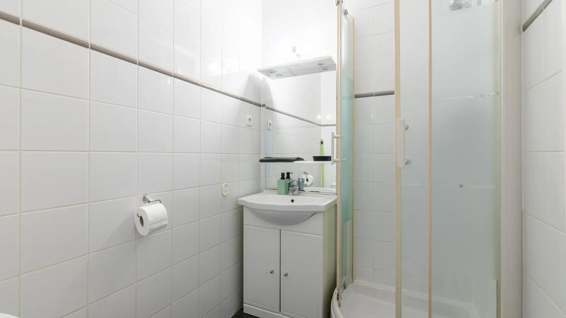 Luxurious 2 Bedroom Tour Eiffel Bourdonnais Free Netflix Párizs