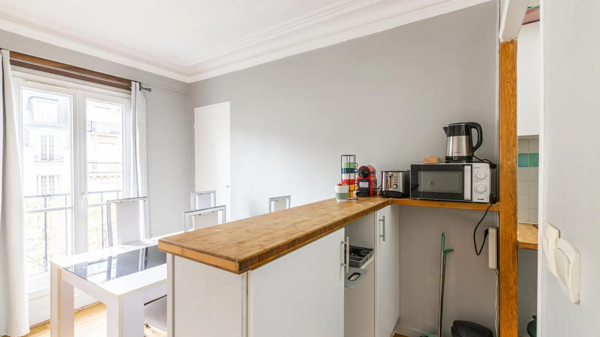 Apartment Luxurious 2 Bedroom Tour Eiffel Bourdonnais Free Netflix Paris